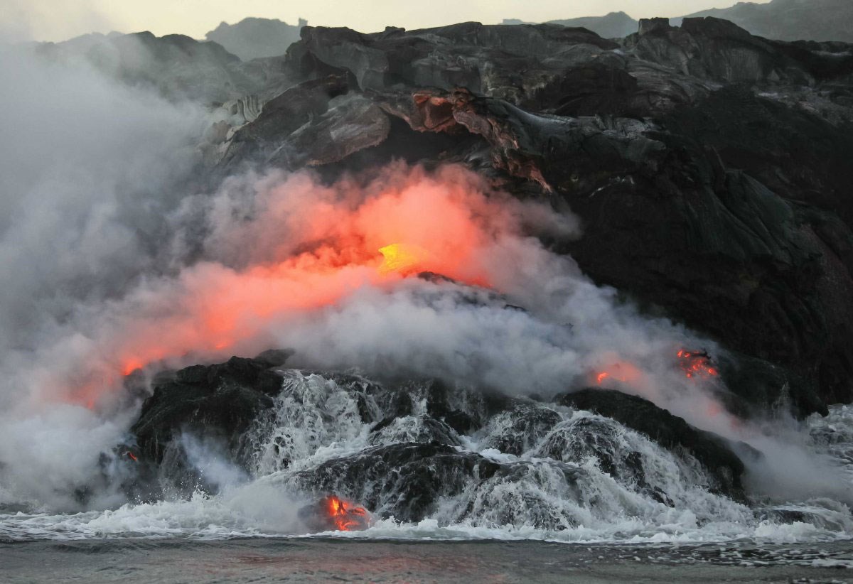 underwater volcanoes erupting lava