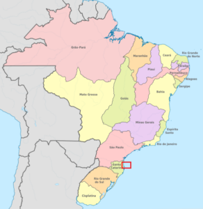 Map of Brazil, showing the states. Arvoredo Marine Protected Area is off the coast of the state, Santa Catarina at the southern end of Brazil.